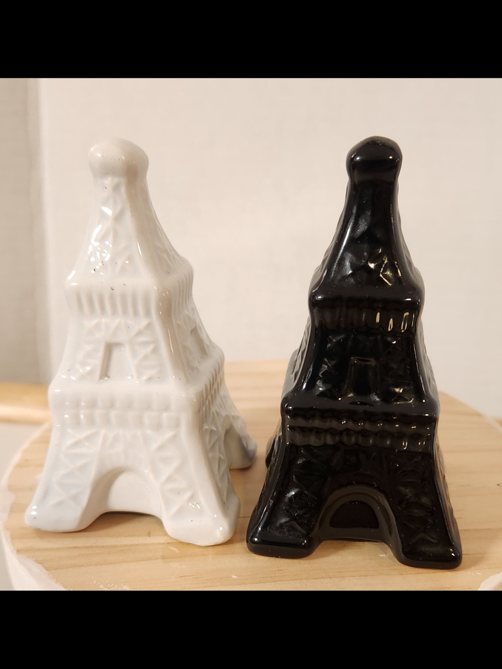 Black and White Eiffel Tower Ceramic Salt & Pepper Shakers